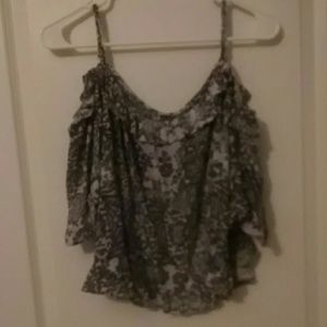 Floral open shoulder three quarter sleeve crop top